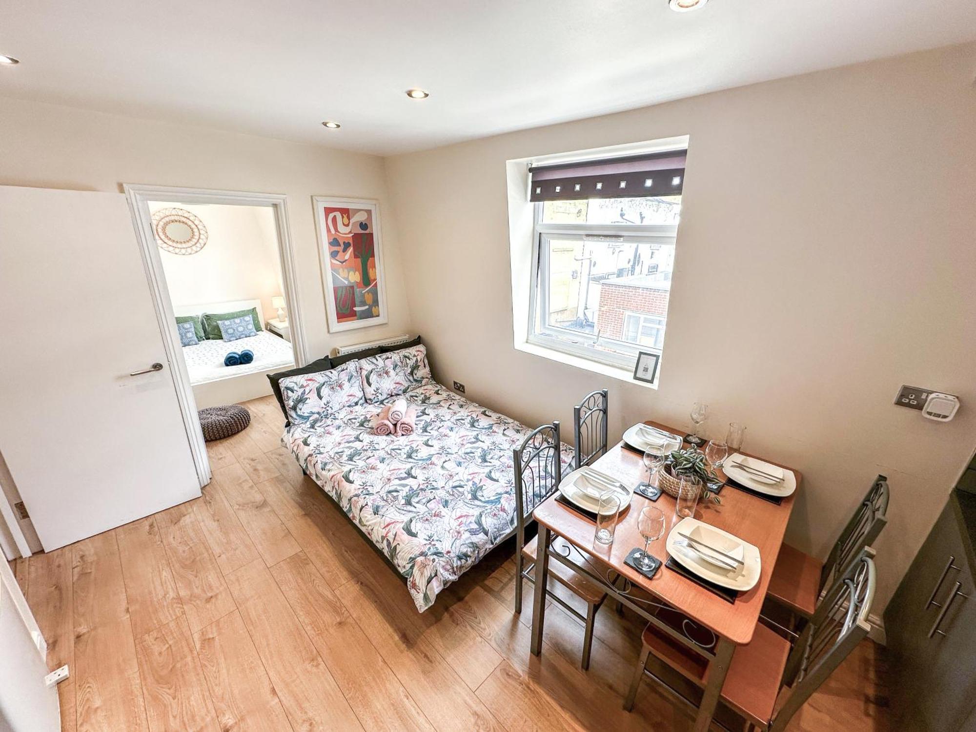 Apartment Lovely 3 Bedroom Flat , Aldgate, Tower Hill, Whitechapel